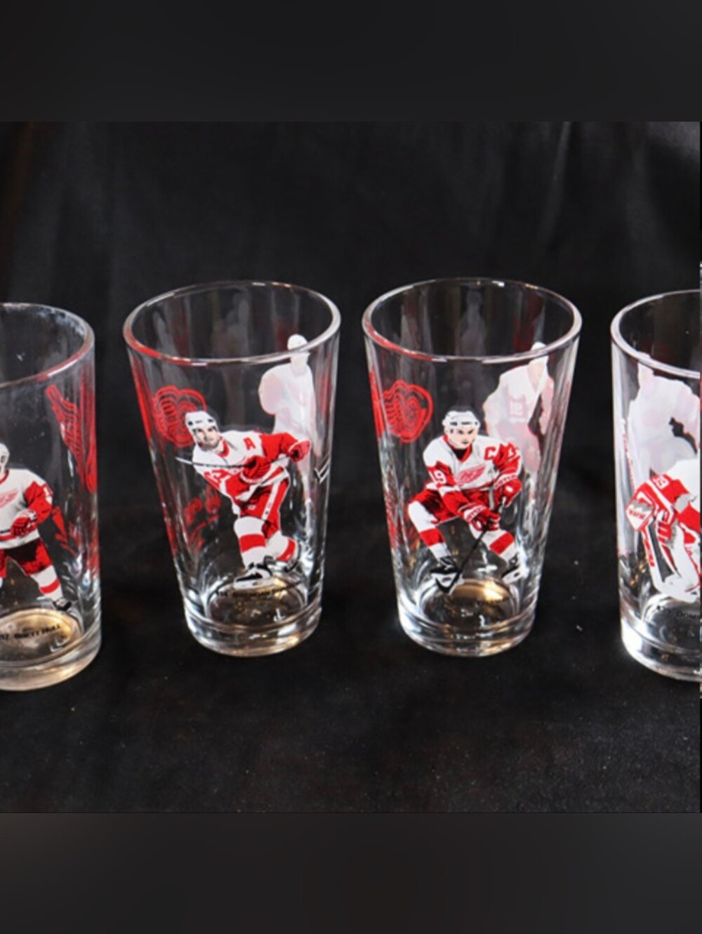 4 Detroit Red Wings Arby's Coca Cola 2002 NHL Complete Set of Glasses Team Logo